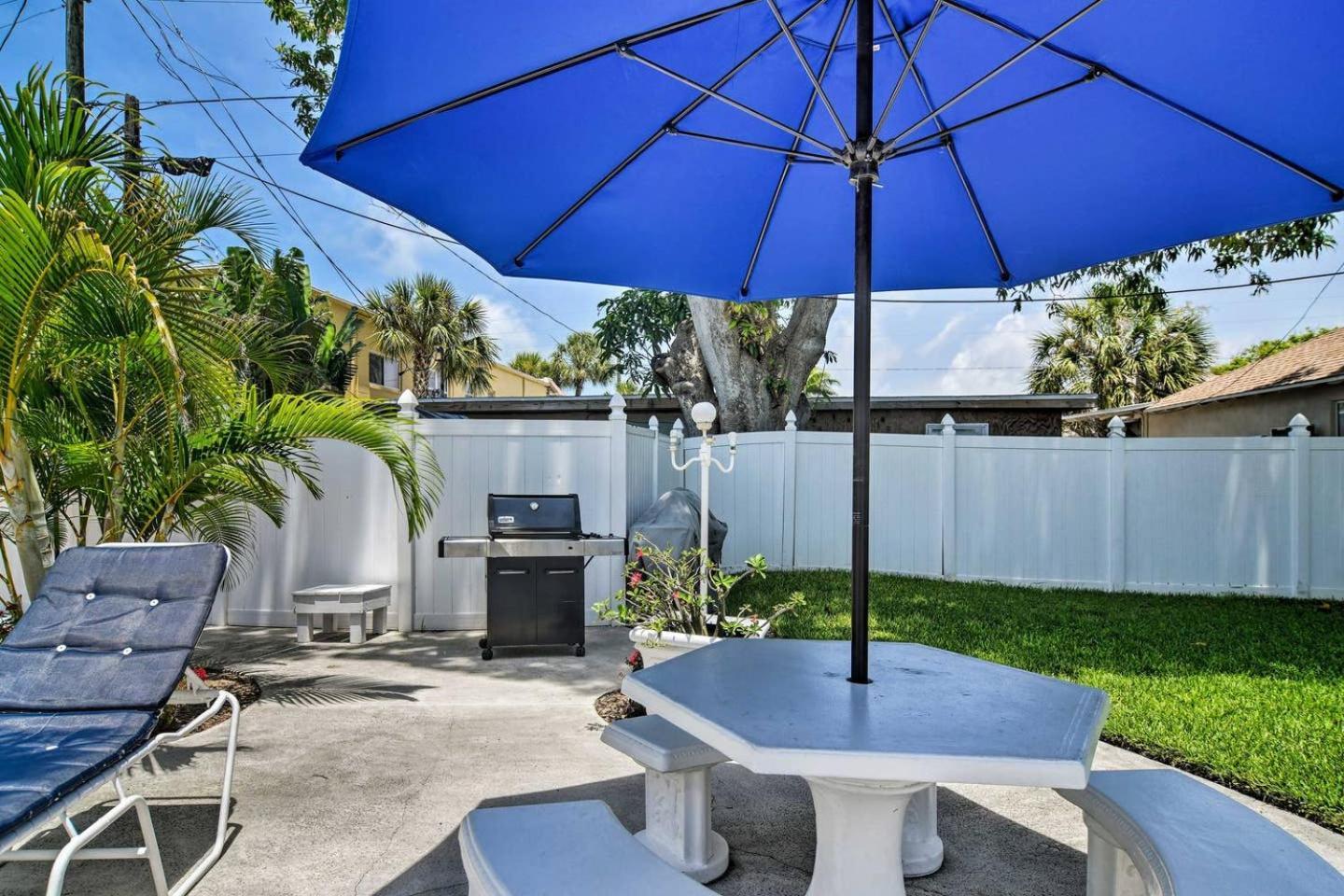 Gulfside Resort Unit 2 St. Pete Beach Exterior photo