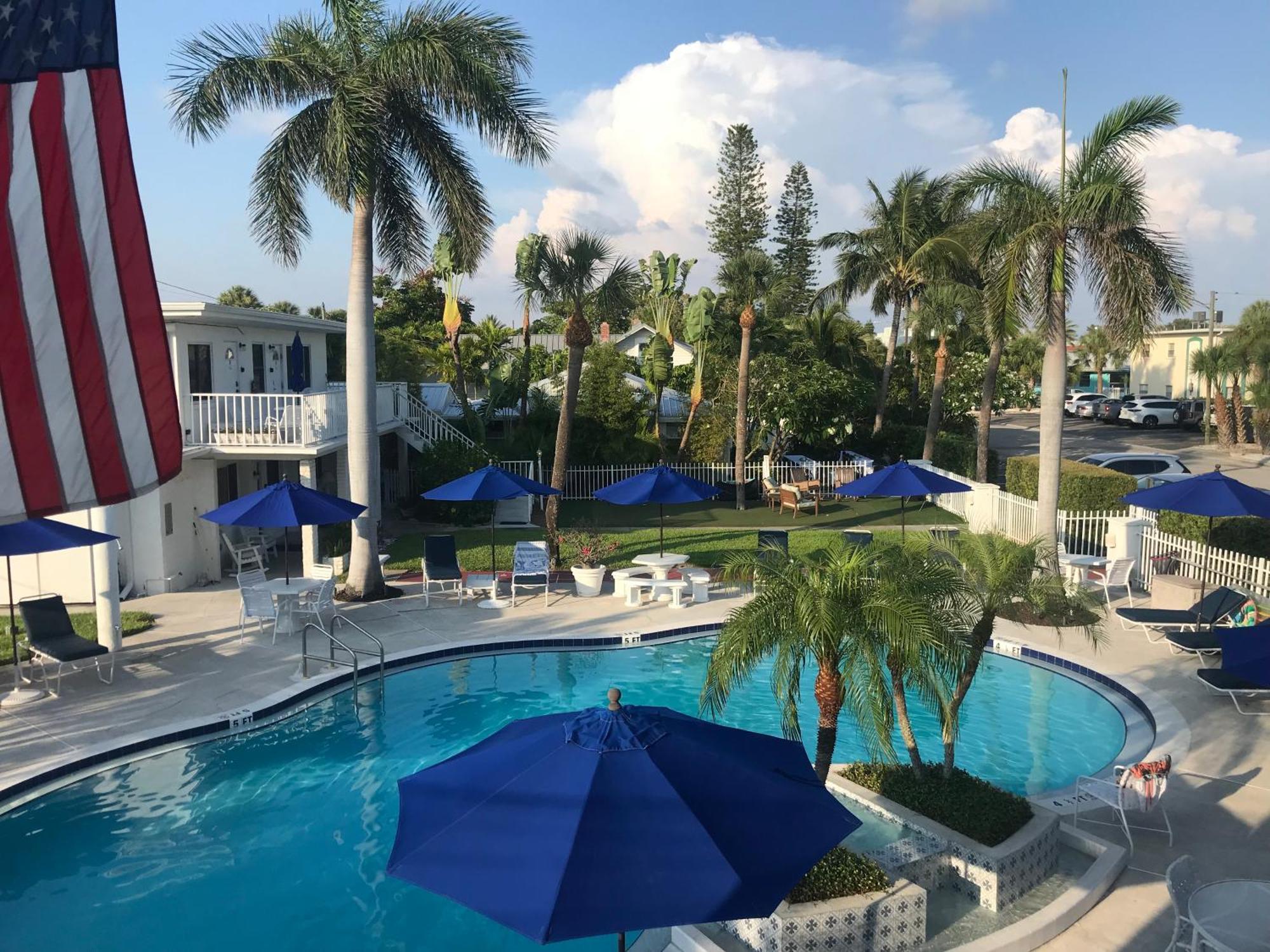 Gulfside Resort Unit 2 St. Pete Beach Exterior photo